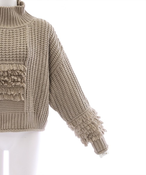 clear(クリア)の「編地切り替えデザインニットトップス(ニット/セーター・レディース・モカ/アイボリー/ブラック・F)」の9枚目の写真