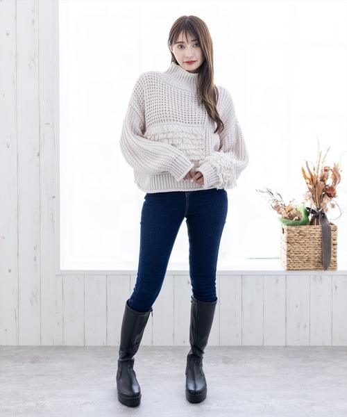 clear(クリア)の「編地切り替えデザインニットトップス(ニット/セーター・レディース・モカ/アイボリー/ブラック・F)」の14枚目の写真