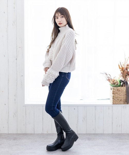 clear(クリア)の「編地切り替えデザインニットトップス(ニット/セーター・レディース・モカ/アイボリー/ブラック・F)」の16枚目の写真