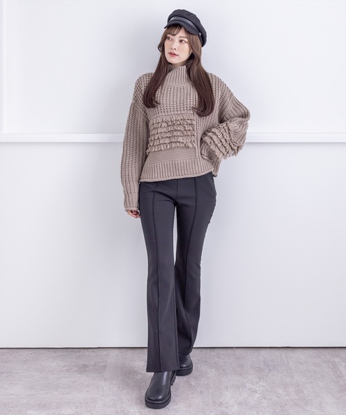 clear(クリア)の「編地切り替えデザインニットトップス(ニット/セーター・レディース・モカ/アイボリー/ブラック・F)」の21枚目の写真