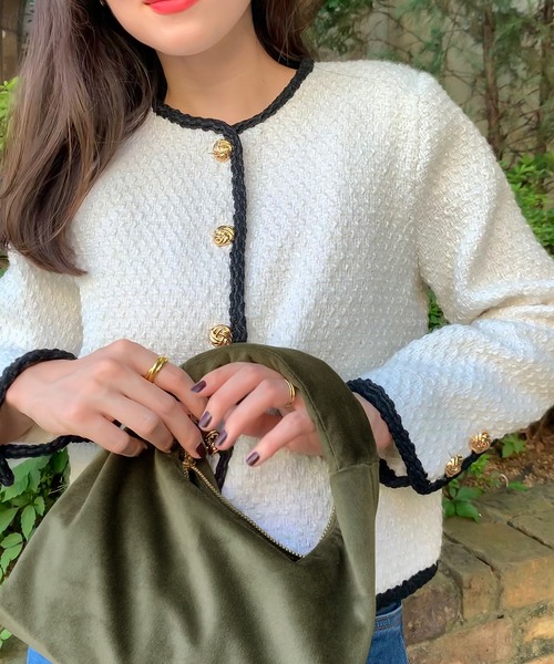 KOBE LETTUCE（コウベレタス）の「[ misatoyさんコラボ ]ベロアワンハンドルバッグ（ハンドバッグ・レディース・ワイン/イエロー系/ネイビー系/オリーブ・FREE）」の2枚目の写真