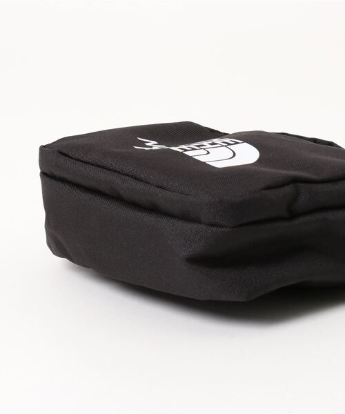 THE NORTH FACE(ザノースフェイス)の「【THE NORTH FACE】Kids Cross Bag(ショルダーバッグ・レディース・ブラック/グレー/ネイビー・FREE)」の8枚目の写真