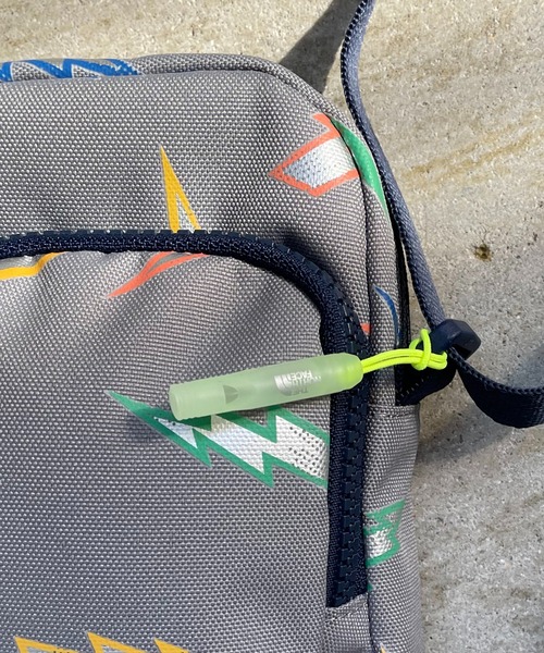 THE NORTH FACE(ザノースフェイス)の「【THE NORTH FACE】Kids Cross Bag(ショルダーバッグ・レディース・ブラック/グレー/ネイビー・FREE)」の17枚目の写真