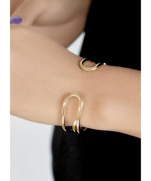 STYLE DELI（スタイルデリ）の「重なり３ラインバングル（バングル/リストバンド・レディース・シルバー/ゴールド・FREE）」の3枚目の写真