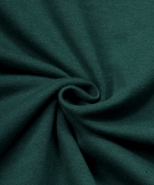 SITRY(シトリー)の「Big silhouette rose stitch half zip sweat shirt / ビッグシルエット バラ刺繍 ハーフジップ プルオーバー スウェットシャツ(スウェット・メンズ・ブラック/オフホワイト/チャコールグレー/ダークグリーン・M/L)」の11枚目の写真