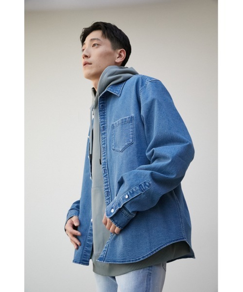 AZUL by moussy(アズールバイマウジー)の「STRETCH DENIM SHIRT/ストレッチデニムシャツ(シャツ/ブラウス・メンズ・オフホワイト/ブルー・S-M/L-XL)」の12枚目の写真