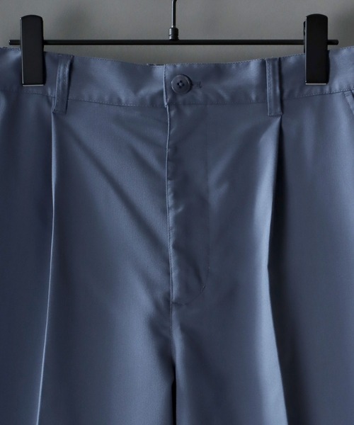 SITRY（シトリー）の「T/R tailored flared pants/ テーラード タック ワイド フレアパンツ（スラックス・メンズ・ベージュ/オフホワイト/ブラック/モカ/サックスブルー/グリーン・M/L/XL）」の17枚目の写真