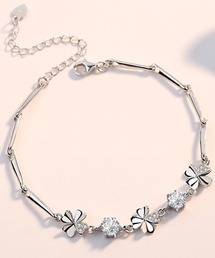 Coo+i（クーイ）の「クローバーデザインブレスレット（ブレスレット）」