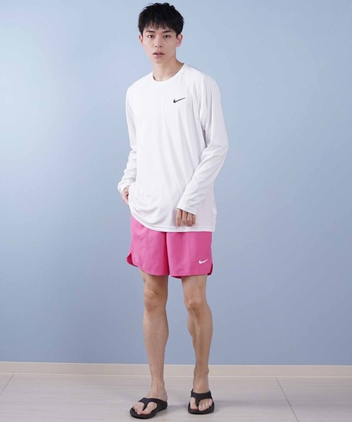 NIKE(ナイキ)の「NIKE/ナイキ エッセンシャル 水着/ユーティリティ/水陸両用 長袖ラッシュガード UVケア NESSA587(ラッシュガード・メンズ・ホワイト×ブラック/ブラック×ブラック/グレー×ホワイト/グリーン系その他/ネイビー/ダークオリーブ/グレー・L/M/S/XL/2XL)」の19枚目の写真