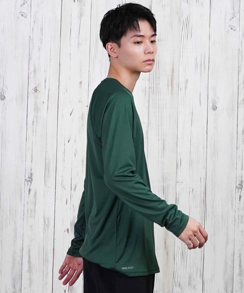 NIKE(ナイキ)の「NIKE/ナイキ エッセンシャル 水着/ユーティリティ/水陸両用 長袖ラッシュガード UVケア NESSA587(ラッシュガード・メンズ・ホワイト×ブラック/ブラック×ブラック/グレー×ホワイト/グリーン系その他/ネイビー/ダークオリーブ/グレー・L/M/S/XL/2XL)」の11枚目の写真