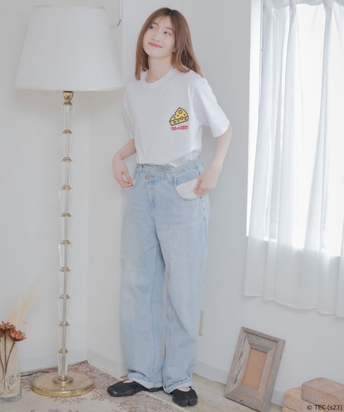 Tom&Jerry(トムアンドジェリー)の「【公式】トムとジェリー WHITE DISCUS×TOM&JERRY×BEY 半袖Tシャツ 外人×チーズ(Tシャツ/カットソー・メンズ・ホワイト/ブラック/ブルー/ピンク・M/L)」の22枚目の写真