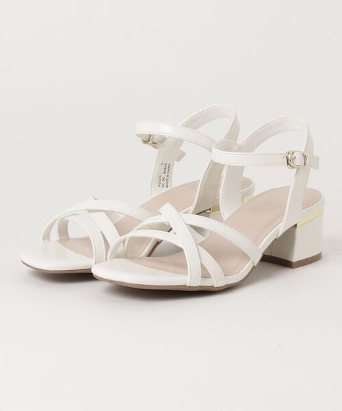 ABC-MART(エービーシーマート)の「ABC SELECT エービーシーセレクト CODE SANDAL 5.5 コードサンダル 5.5 W2023 WHITE(サンダル・レディース・ホワイト・X-LARGE/SMALL/LARGE/MEDIUM)」の1枚目の写真