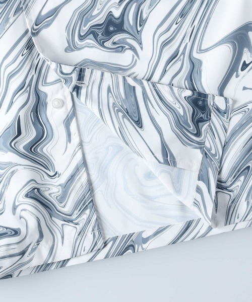 PLUS ONE（プラスワン）の「【PLUS ONE】総柄プリント半袖シャツ（シャツ/ブラウス・メンズ・パープル/グレー×ホワイト/グリーン・L/M/XL）」の8枚目の写真