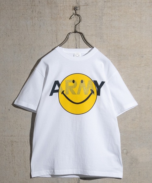 JOHN'S CLOSET(ジョンズクローゼット)の「【22】〔ARMY〕smileプリントTシャツ(Tシャツ/カットソー・メンズ・ヘザーグレー/ホワイト/オリーブ・MEDIUM/X-LARGE/LARGE)」の11枚目の写真