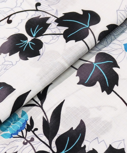 KYOETSU（キョウエツ）の「1人で簡単着付け 浴衣 レディース 6点セット( 浴衣 + 帯 + 下駄 + 肌着 + 腰紐2枚 ) D（浴衣・レディース・ホワイト系その他/パープル系その他/レッド系その他/ブルー系その他/ブルー系その他2/イエロー系その他/イエロー系その他2/ブラック系その他・フリー）」の22枚目の写真