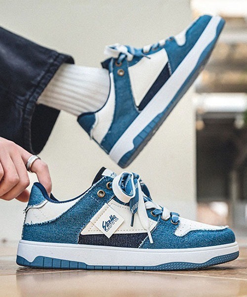 SVEC（シュベック）の「ローカット 厚底 ローテクスニーカー（スニーカー・メンズ・ブラック/ブルー/グレー・44/42/40）」の20枚目の写真