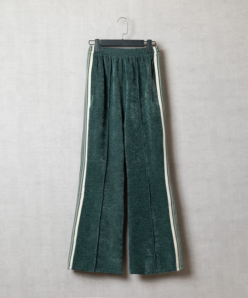 【セール】【cuffne(カフネ)】Wide flare velor track pants（その他パンツ）｜cuffne（カフネ）