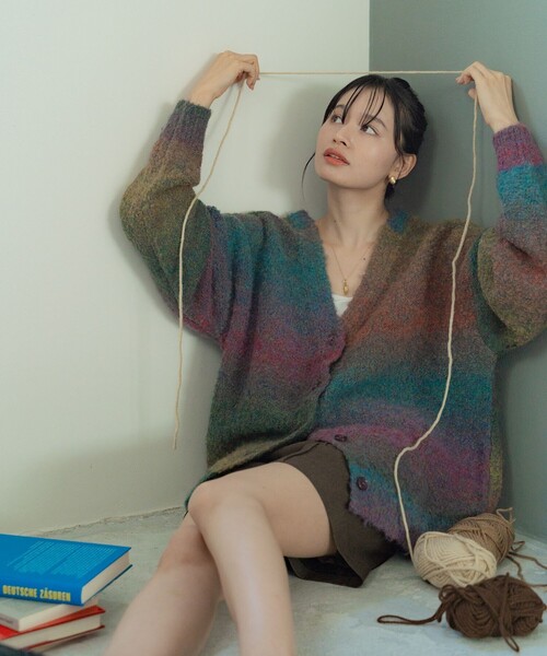 FREAK'S STORE（フリークスストア）の「限定展開　カラー グラデーション ループニット 2way カーディガン（前後2way）（カーディガン/ボレロ・レディース・オレンジ/グレー/パープル/ブラウン/その他・ﾌﾘ-）」の6枚目の写真