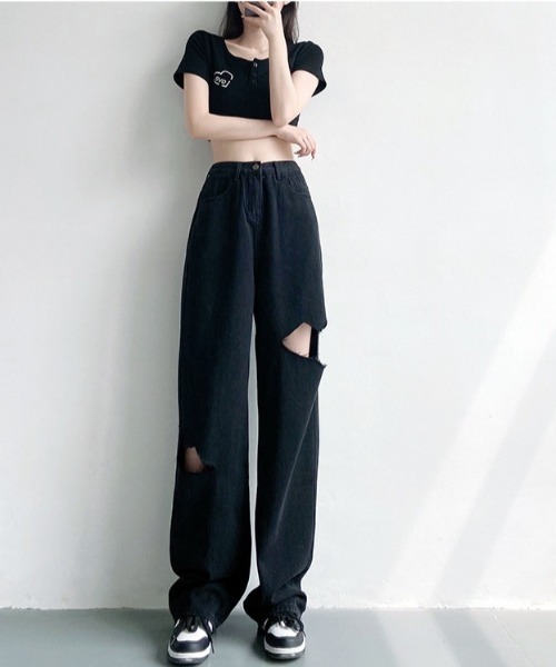 almo(アルモ)の「サイドダメージワイドデニムパンツ(BEY)(デニムパンツ・レディース・ブラック/ブルー・LARGE/MEDIUM/SMALL/X-LARGE)」の5枚目の写真