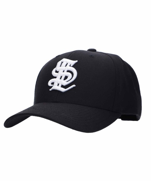 SILAS(サイラス)の「OLD ENGLISH CAP(キャップ・メンズ・ホワイト/ブラック/バーガンディー・ONE SIZE)」の2枚目の写真