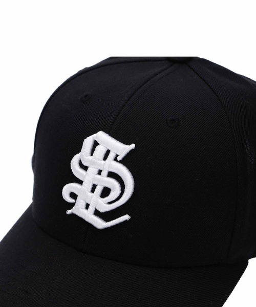 SILAS(サイラス)の「OLD ENGLISH CAP(キャップ・メンズ・ホワイト/ブラック/バーガンディー・ONE SIZE)」の7枚目の写真