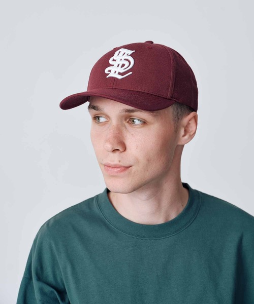 SILAS(サイラス)の「OLD ENGLISH CAP(キャップ・メンズ・ホワイト/ブラック/バーガンディー・ONE SIZE)」の12枚目の写真
