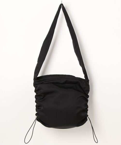 anap mimpi（アナップミンピ）の「サイドシャーリングショルダーバッグ（ショルダーバッグ・レディース・ベージュ/ブラック・FREE）」の3枚目の写真