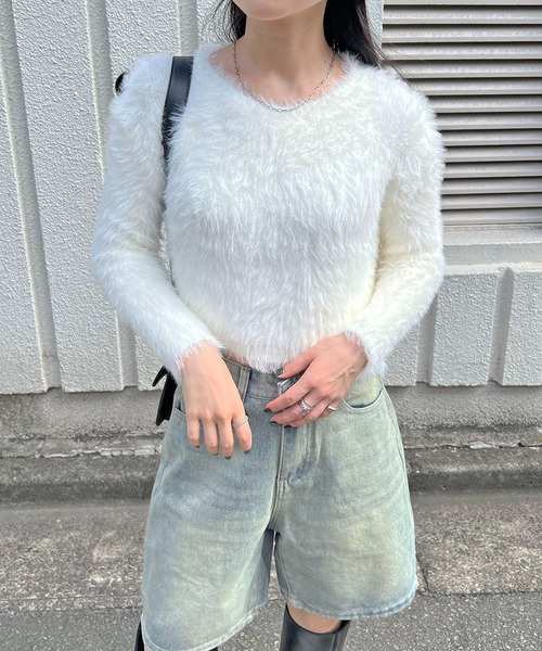 Jewelobe(ジュエローブ)の「シャギーショートニット(ニット/セーター・レディース・ブラック/ベージュ/ピンク/ホワイト/グリーン・FREE)」の8枚目の写真