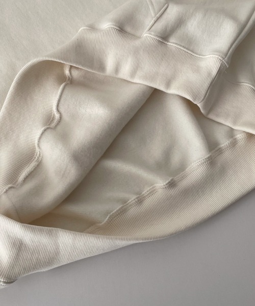 CANAL JEAN（キャナルジーン）の「El mar　Out of Dear刺繍裏起毛パーカー（パーカー・レディース・チャコールグレー/クリーム・ONE SIZE）」の15枚目の写真