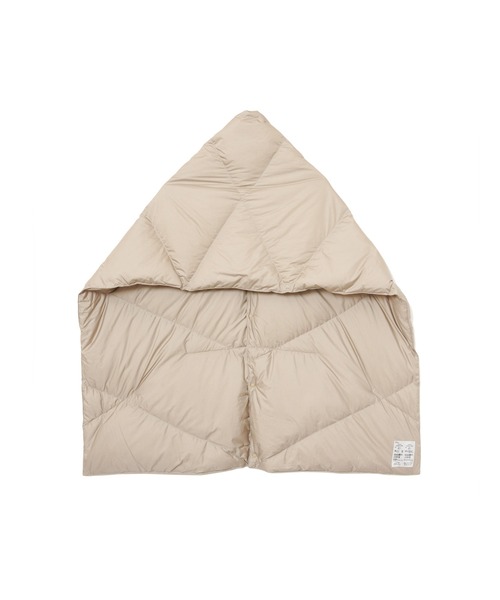 NANGA（ナンガ）の「NANGA DOWN PONCHO MUFFLER（ストール/ショール・レディース・モカ/ブラック・FREE）」の22枚目の写真