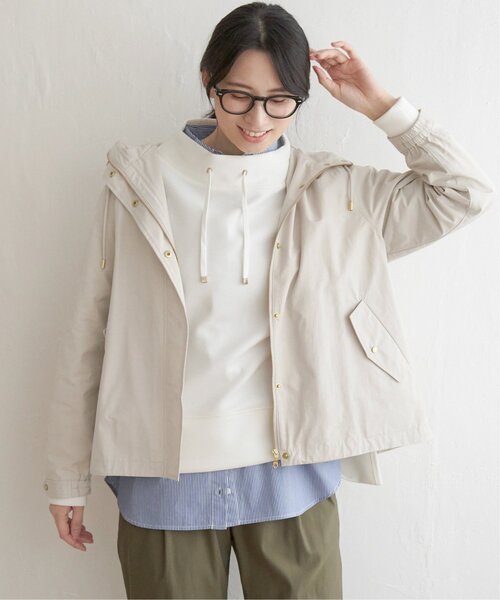 ikka（イッカ）の「撥水マウンテンパーカー（マウンテンパーカー・レディース・ベージュ/ネイビー/グリーン系その他/オフホワイト・S/M/L）」の22枚目の写真