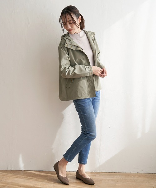 ikka（イッカ）の「撥水マウンテンパーカー（マウンテンパーカー・レディース・ベージュ/ネイビー/グリーン系その他/オフホワイト・S/M/L）」の11枚目の写真