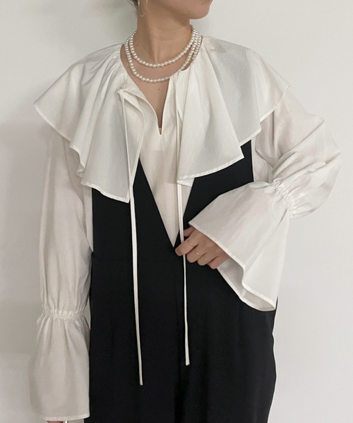 Omekashi(オメカシ)の「フリルカラーブラウス(シャツ/ブラウス・レディース・オフホワイト/ホワイト/ブラック・FREE)」の6枚目の写真