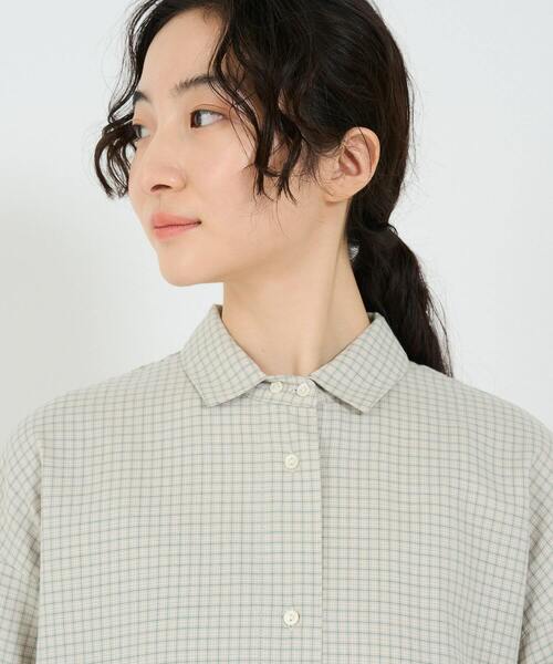 conges payes ADIEU TRISTESSE(コンジェ ペイエ アデュートリステス)の「ガーゼチュニックシャツ(チュニック・レディース・ホワイト系その他/ベージュ系その他/グリーン・38)」の16枚目の写真