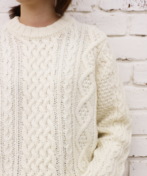 CIAOPANIC（チャオパニック）の「【Ciaopanic】アクリル/ウール　アラン柄クルーネックニット（ニット/セーター・レディース・アイボリー/グレー/ネイビー/キャメル/レッド・FREE）」の6枚目の写真