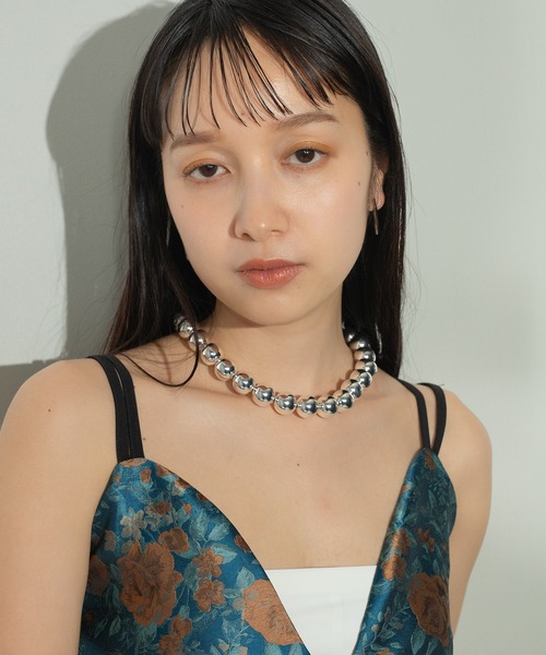 voov（ブーブ）の「メタルボール ボリューム ネックレス（ネックレス・レディース・シルバー/ゴールド・フリー）」の4枚目の写真