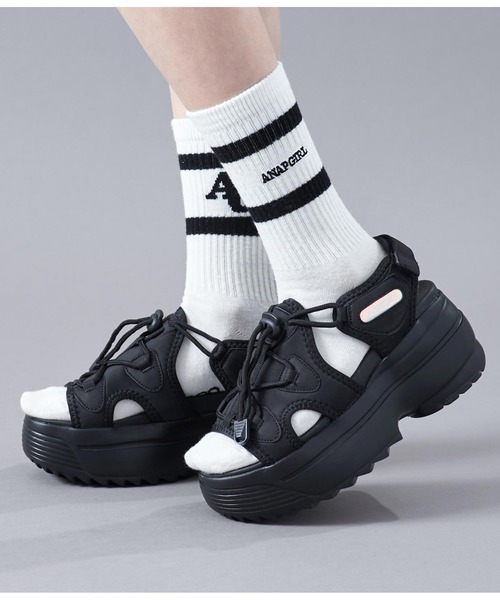 ANAP GｉRL（アナップガール）の「厚底スニーカーサンダル（サンダル・キッズ・ブラック/ホワイト・XS/S/M/L）」の2枚目の写真