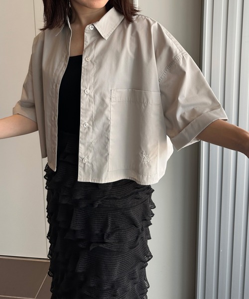 U.S. POLO ASSN.(ユーエスポロアッスン)の「RANAN/solleim別注【U.S.POLO ASSN.】ビックポケットクロップド刺繍シャツ(シャツ/ブラウス・レディース・ライトブルー/オフホワイト/ライトグレー・M/L)」の13枚目の写真