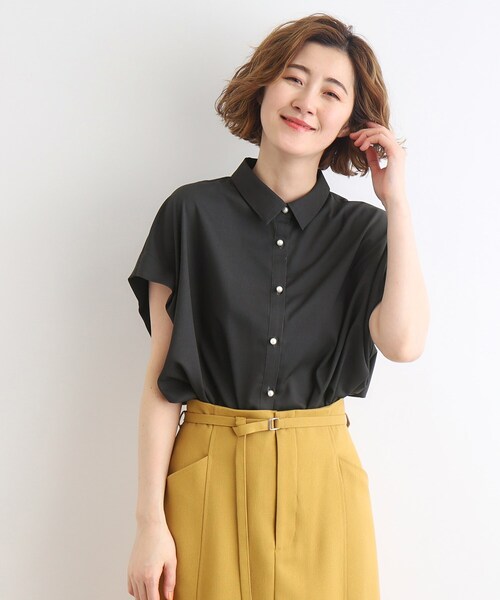 grove(グローブ)の「◆【洗える・防シワ・UVカット】パール調釦とろみシャツ(シャツ/ブラウス・レディース・スミクロ/サックスブルー/オフホワイト・02/03/01/04/05)」の4枚目の写真