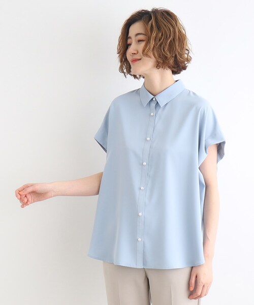 grove(グローブ)の「◆【洗える・防シワ・UVカット】パール調釦とろみシャツ(シャツ/ブラウス・レディース・スミクロ/サックスブルー/オフホワイト・02/03/01/04/05)」の8枚目の写真