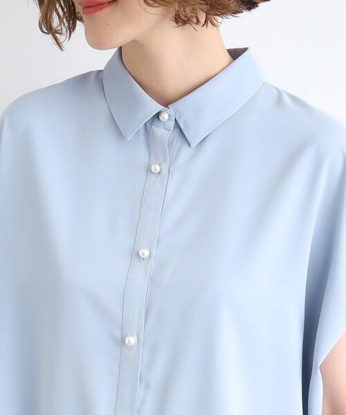 grove(グローブ)の「◆【洗える・防シワ・UVカット】パール調釦とろみシャツ(シャツ/ブラウス・レディース・スミクロ/サックスブルー/オフホワイト・02/03/01/04/05)」の19枚目の写真