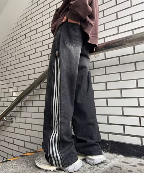 MGV（エムジーヴィー）の「サイドジップ トラックデニムパンツ（デニム