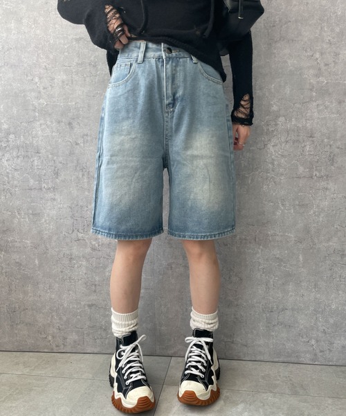 dispark(ディスパーク)の「DISPARK/ワイドハーフデニムパンツ(デニムパンツ・レディース・ブルー系1/スミクロ・SMALL/MEDIUM)」の12枚目の写真