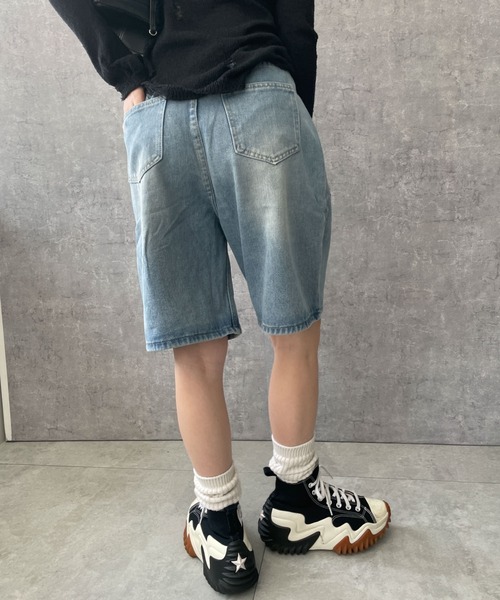 dispark(ディスパーク)の「DISPARK/ワイドハーフデニムパンツ(デニムパンツ・レディース・ブルー系1/スミクロ・SMALL/MEDIUM)」の11枚目の写真