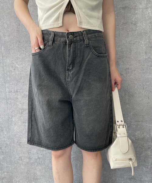 dispark(ディスパーク)の「DISPARK/ワイドハーフデニムパンツ(デニムパンツ・レディース・ブルー系1/スミクロ・SMALL/MEDIUM)」の17枚目の写真