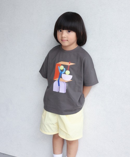 ooju(オージュ)の「【ooju】ooju x カワイハルナ プリントTシャツ(Tシャツ/カットソー・キッズ・チャコールグレー/アイボリー・1/2/4/3)」の14枚目の写真