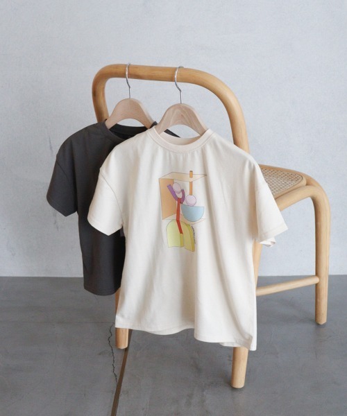 ooju(オージュ)の「【ooju】ooju x カワイハルナ プリントTシャツ(Tシャツ/カットソー・キッズ・チャコールグレー/アイボリー・1/2/4/3)」の19枚目の写真