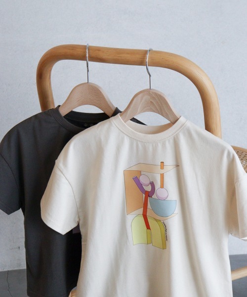セール】【ooju】ooju x カワイハルナ プリントTシャツ（Tシャツ