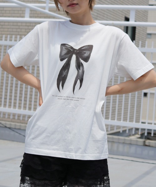 UNIT CHEST（ユニットチェスト）の「【UNIT CHEST】unique unisex T-shirt　OIF designer eggs コラボT RIBBON by @yurinbanno（Tシャツ/カットソー・メンズ・ホワイト系その他/ホワイト系その他2・M/S/L）」の2枚目の写真
