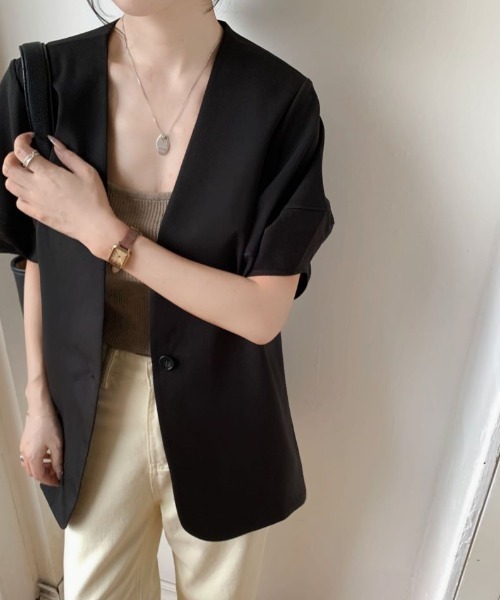 ABITOKYO(アビトーキョー)の「バルーン袖ノーカラージャケット(ノーカラージャケット・レディース・ベージュ/ブラック・L/M/XL)」の13枚目の写真